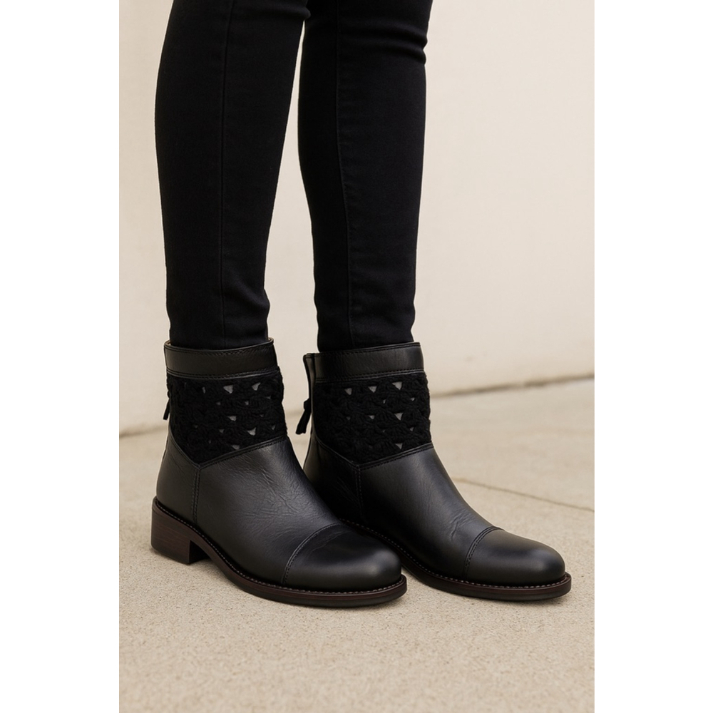 Women's Latigo Black Leather Crochet Ankle Boots Booties Size 8.5
